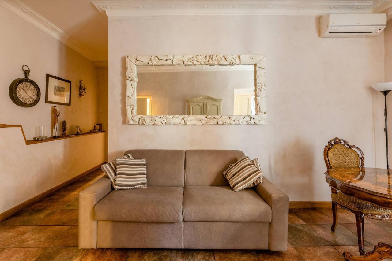 Rome Right In The Ancient Historical Center Two Bedrooms Two Bath, Up To 6 Pax Екстериор снимка